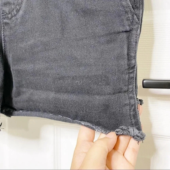 MADEWELL Adirondack Short Overalls in Washed Black - Picture 6 of 7